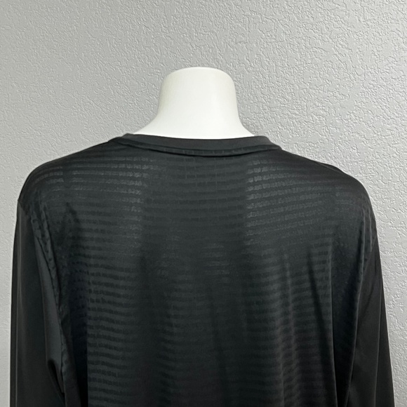 Nike Long Sleeve Shirt - Picture 5 of 7
